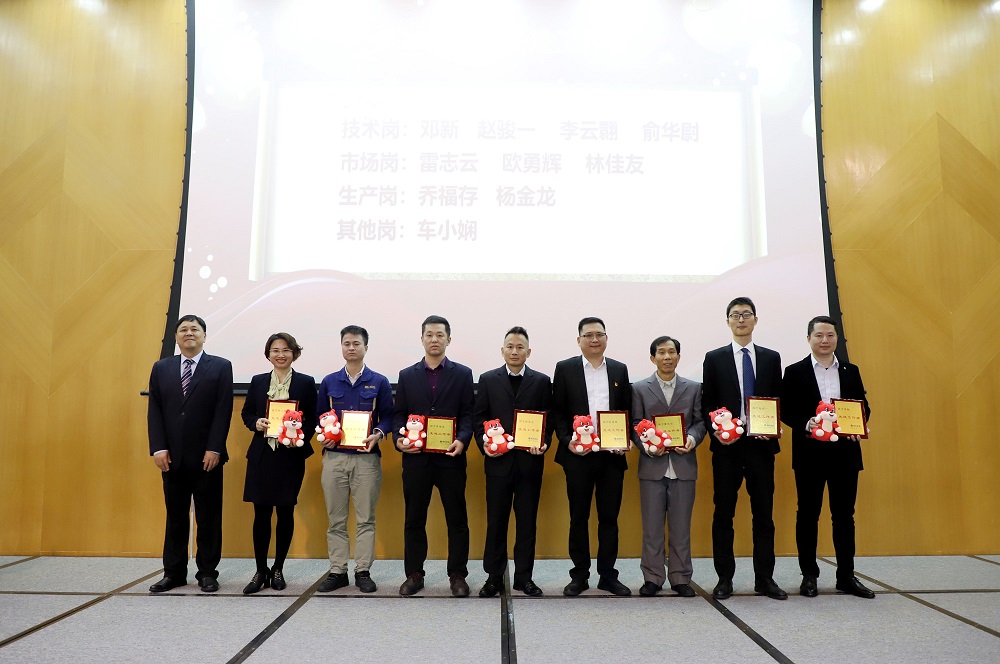 國機(jī)智能科技有限公司2021年度先進(jìn)個(gè)人_副本.jpg